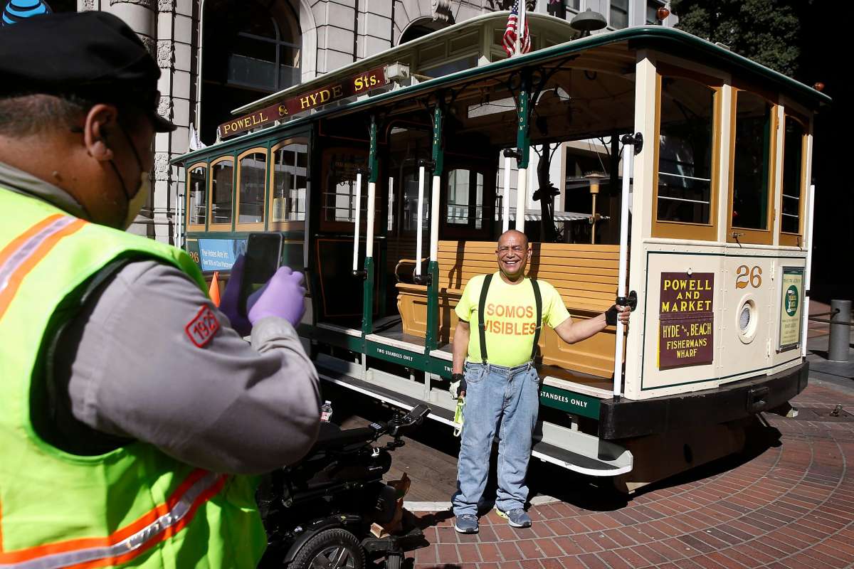 San Francisco Chronicle: “The cable cars are back — but only for photos”